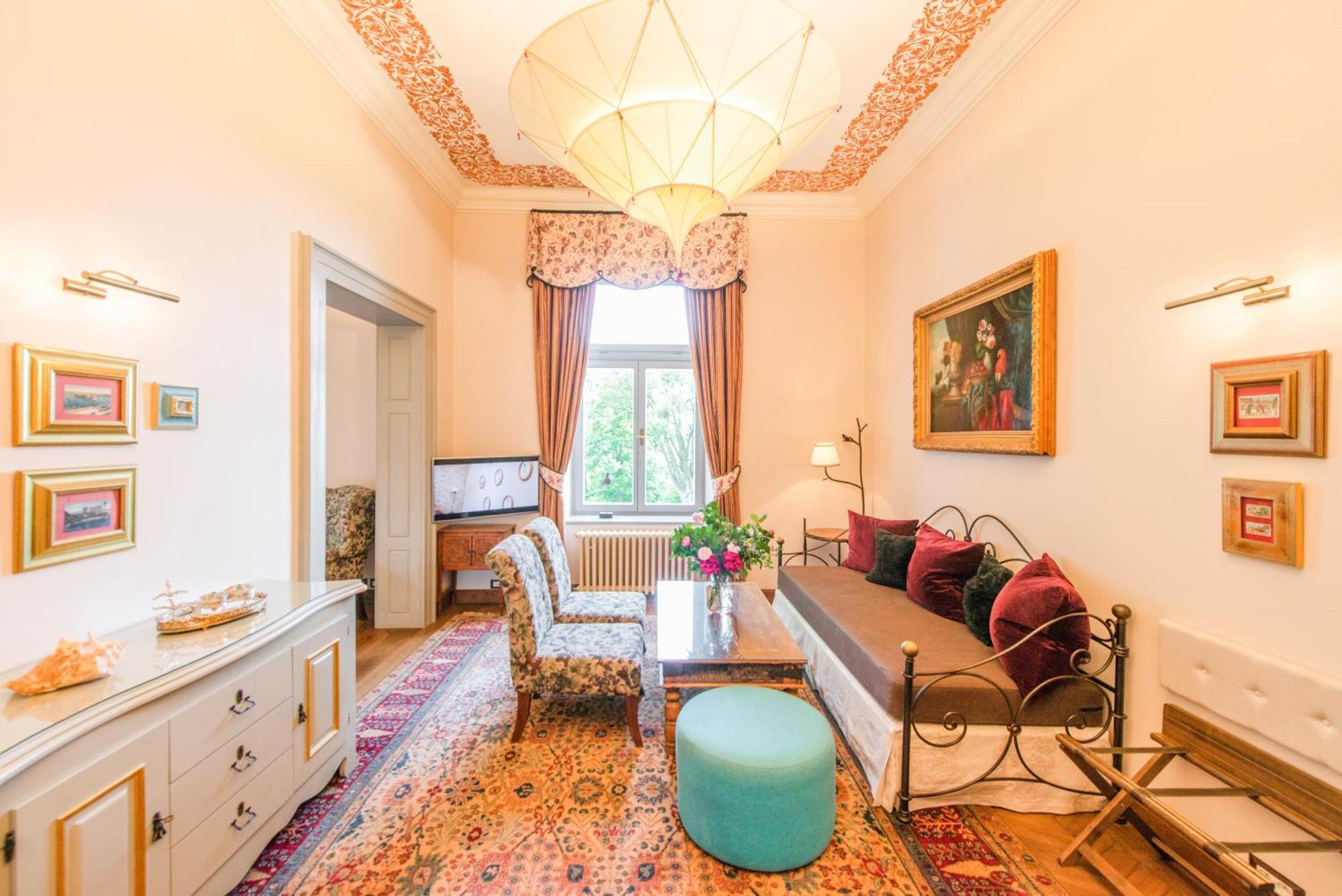 Chateau Mcely Extérieur photo