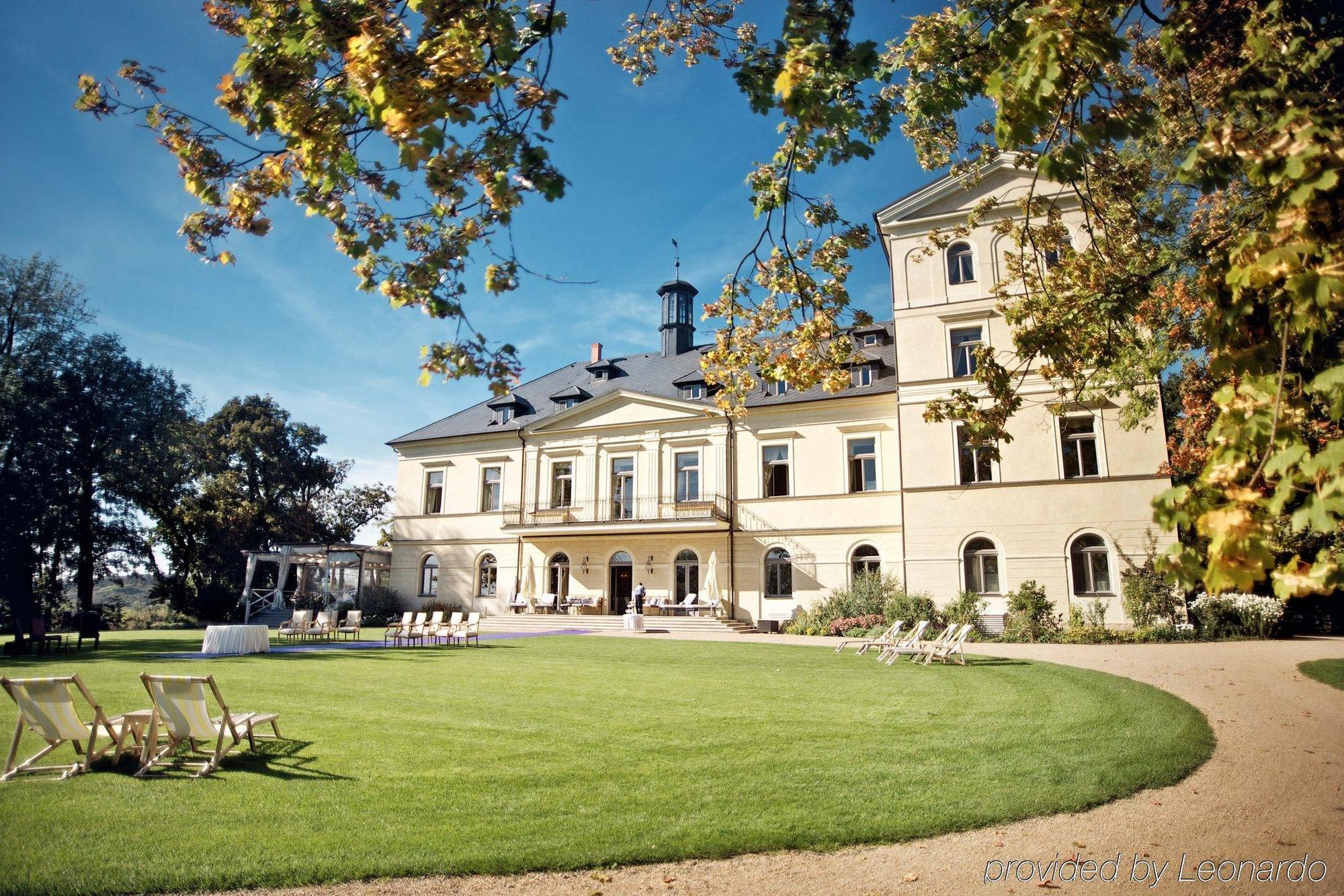Chateau Mcely Extérieur photo